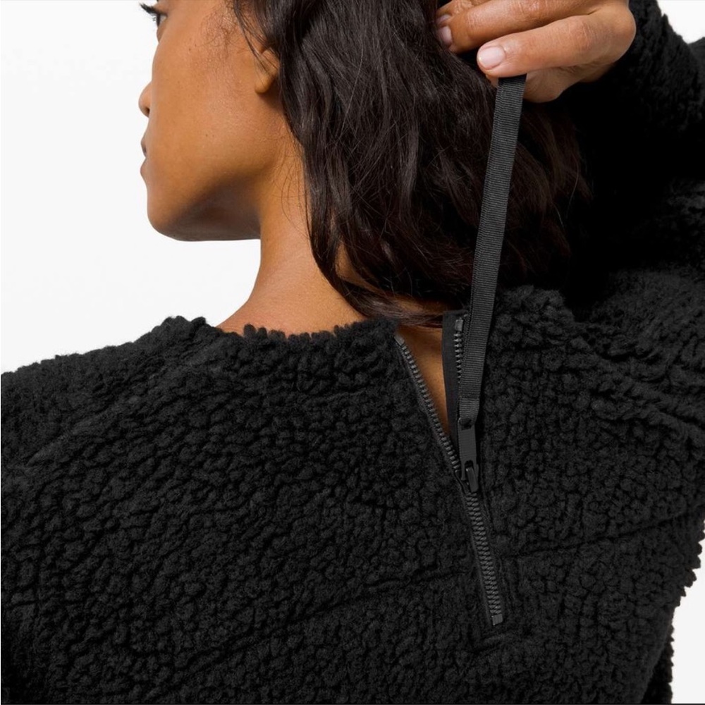 NEW Lululemon Wool Crop Crew Sweatshirt